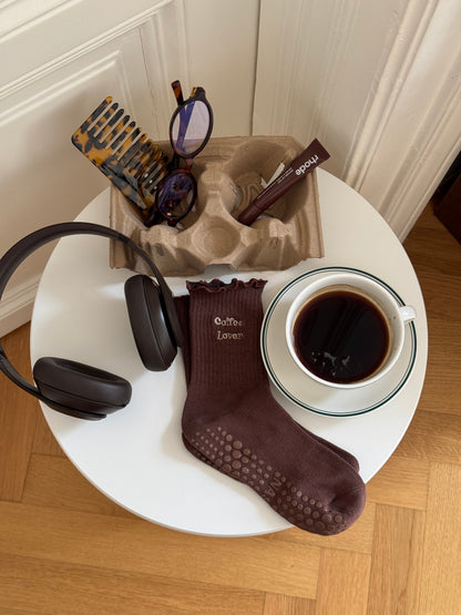 Coffee Lover Pilates Socken Kaffee und braune Details